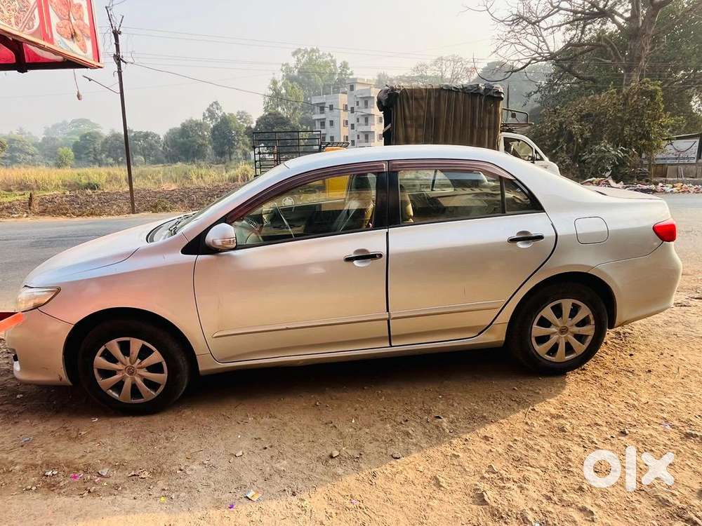 Toyota Corolla Altis 2010 Diesel Well Maintained