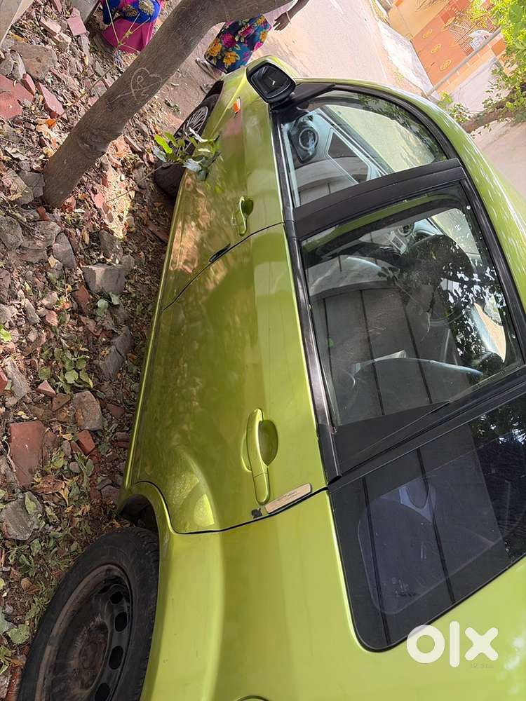 Ford Figo Petrol 2010 Year