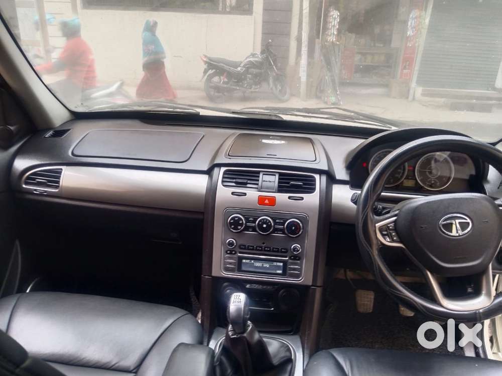Tata Safari Storme Vx, 2016, Diesel