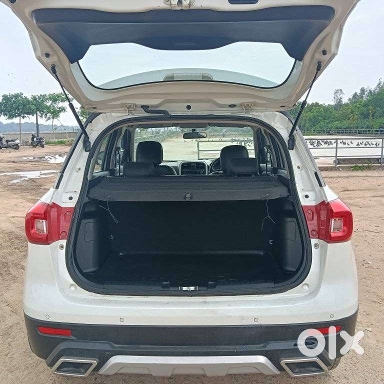 Maruti Suzuki Brezza 1.5 Lxi Smart Hybrid, 2020, Petrol
