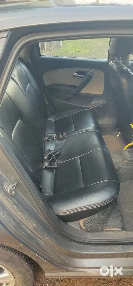 Volkswagen Polo 2011 Diesel 121000 Km Driven