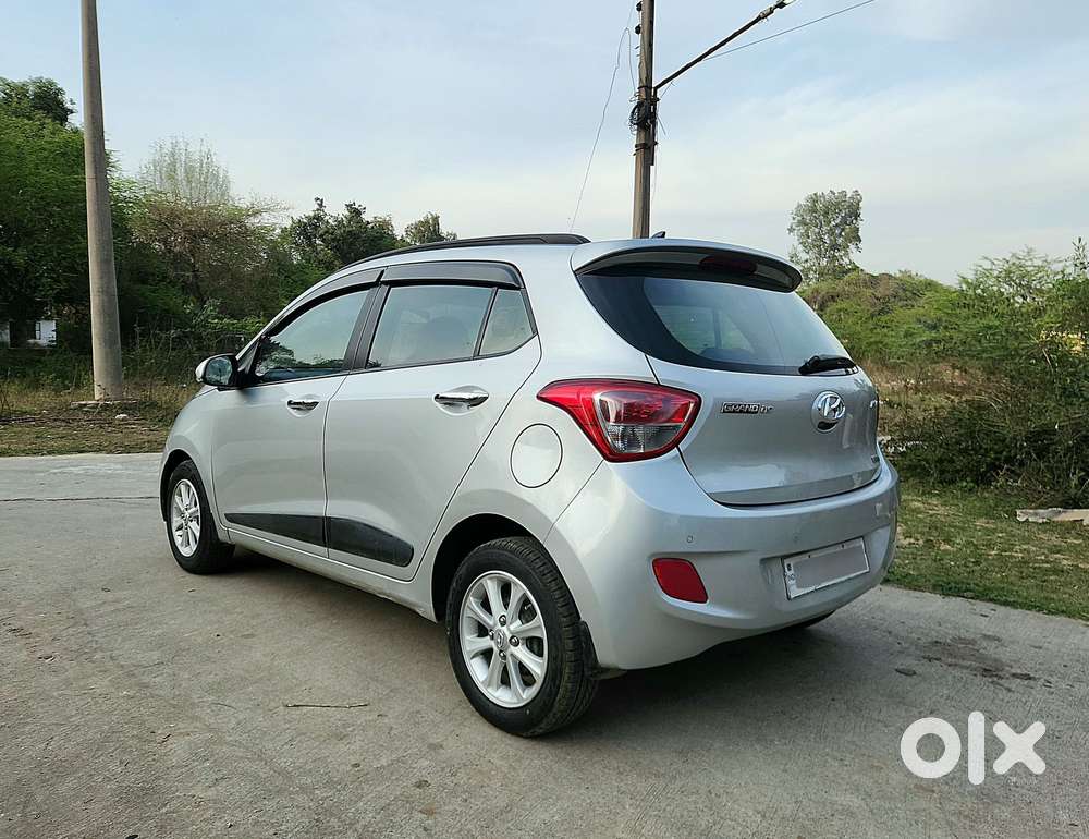 Hyundai Grand I10 1.2 Kappa Vtvt Asta (o) At, 2015, Petrol