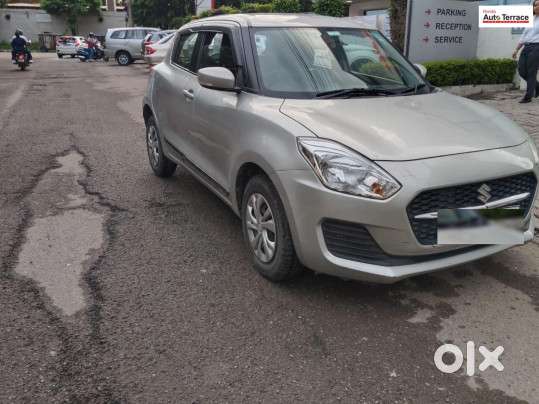 Maruti Suzuki Swift Vxi, 2021, Petrol