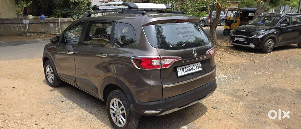 Renault Triber Rxt, 2023, Petrol