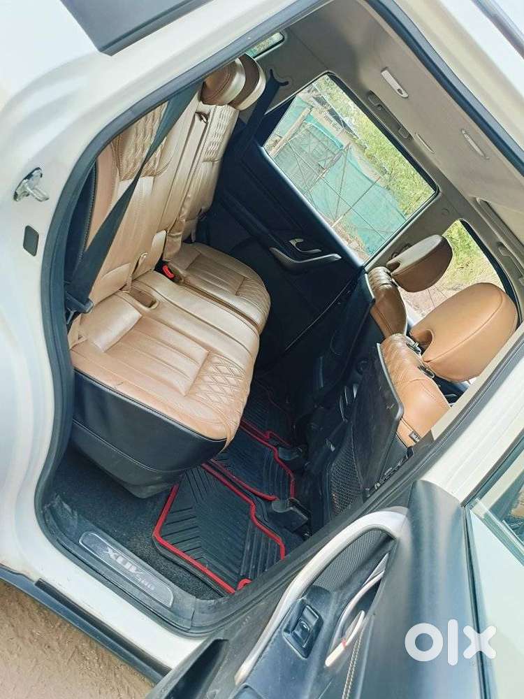 Mahindra Xuv500 W11 Option, 2019, Diesel
