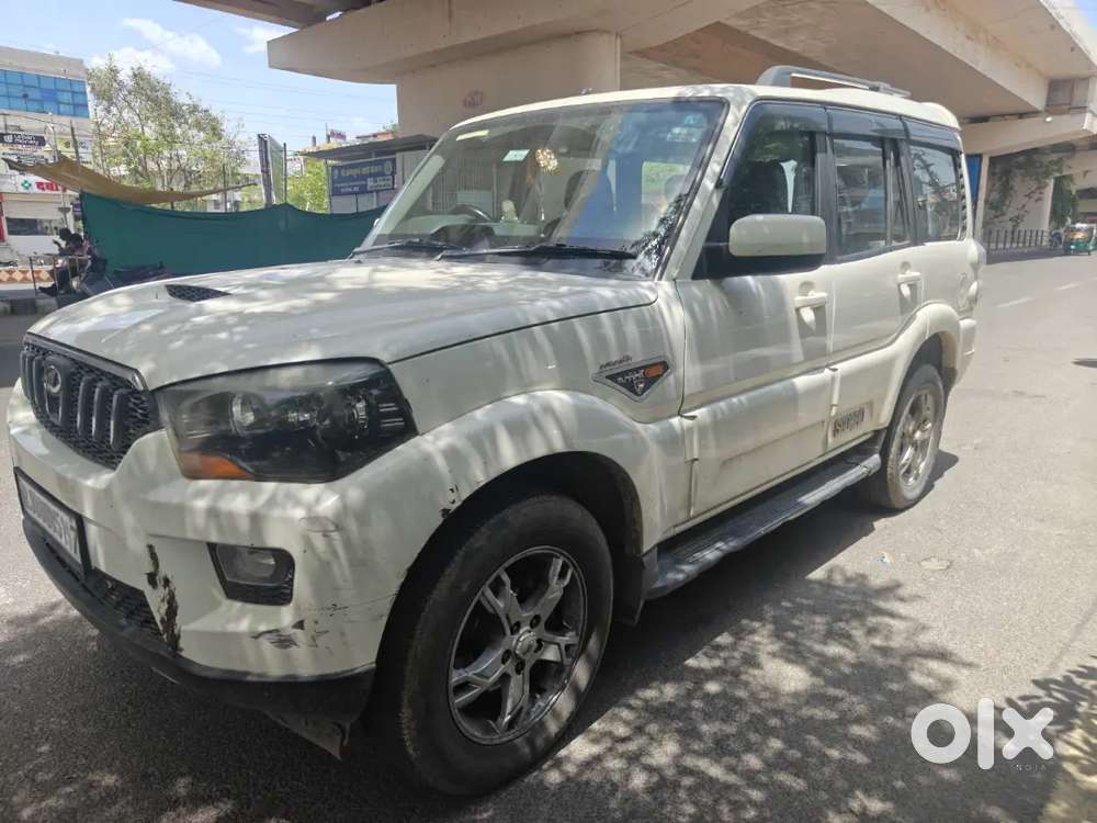 Mahindra Scorpio 2015 Diesel 175000 Km Driven