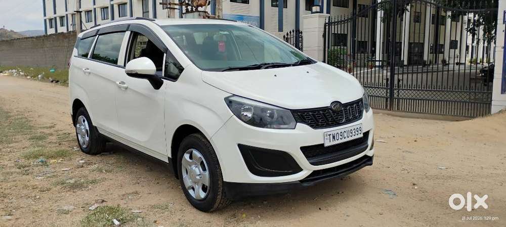 Mahindra Marazzo M4, 2020, Diesel