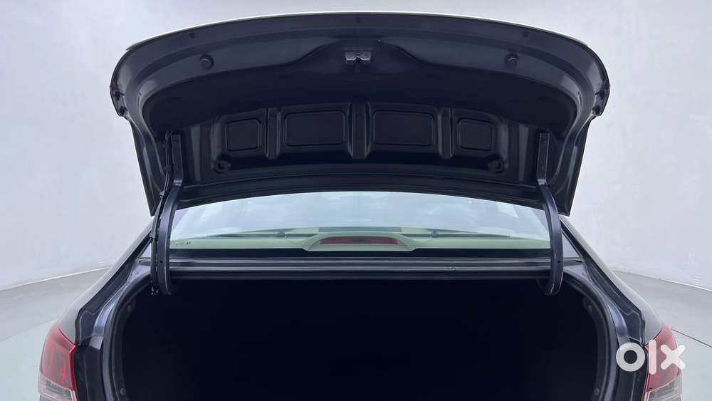 Hyundai Verna 1.5 Sx (o) Vtvt Ivt, 2021, Petrol