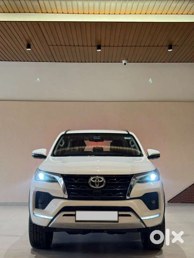 Toyota Fortuner 4x2 At, 2022, Diesel