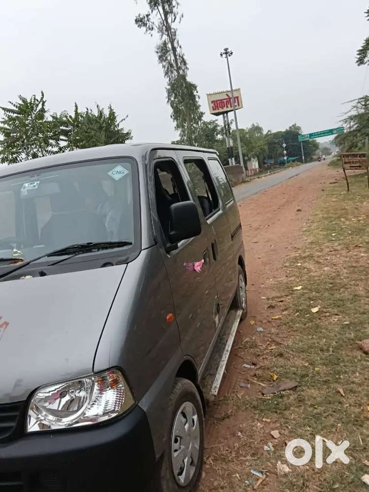 Maruti Suzuki Eeco 2025 Cng & Hybrids 3000 Km Driven 8 Months Old