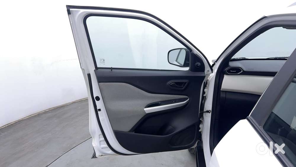 Nissan Magnite 1.0 Xe, 2022, Petrol