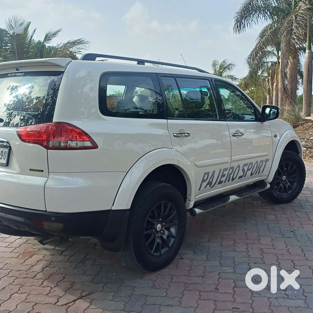 Mitsubishi Pajero Sport 2.5 Automatic, 2016, Diesel