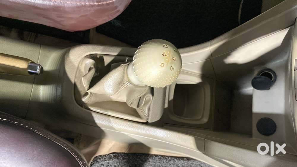 Maruti Suzuki Swift Dzire Vxi 1.2, 2014, Petrol