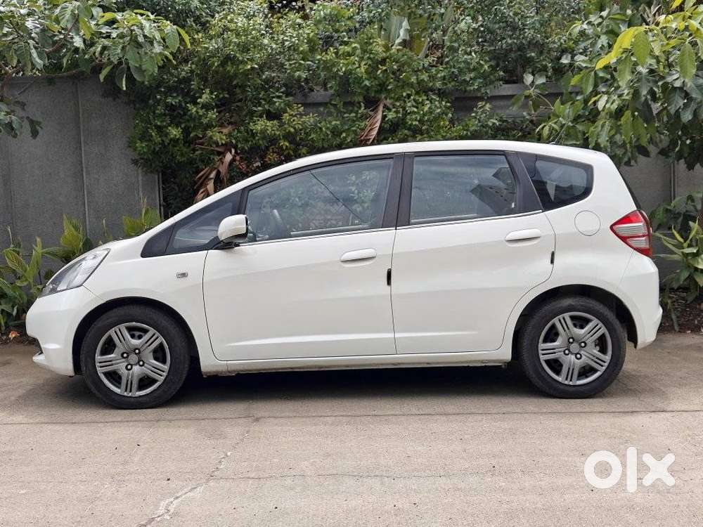 Honda Jazz S Mt I-vtec, 2010, Cng & Hybrids
