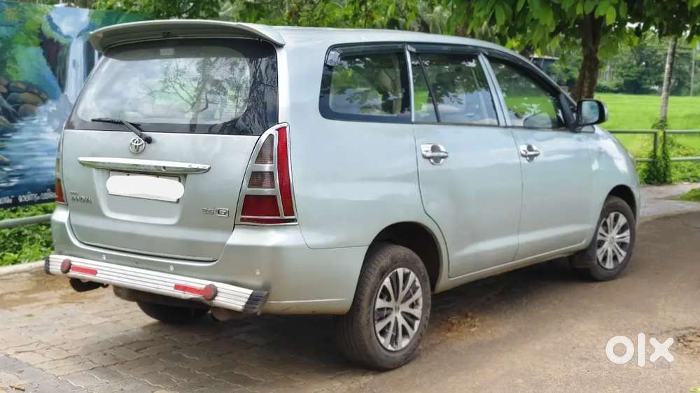 Innova 2.5g,,original Kerala,,8seater,new Inssurans,new Oil,,