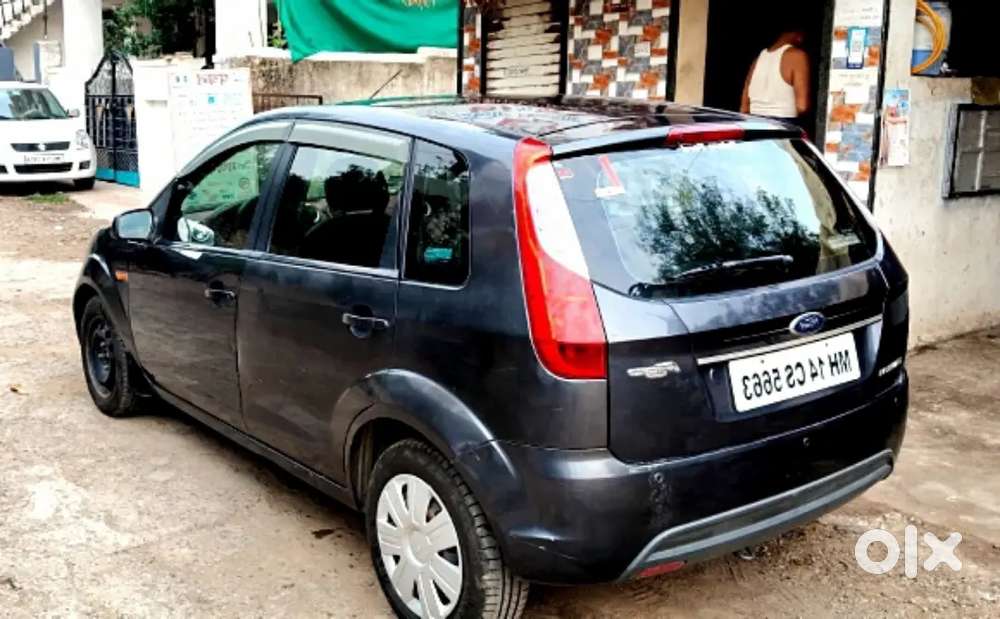 Ford Figo 2011 Petrol 113000 Km Driven