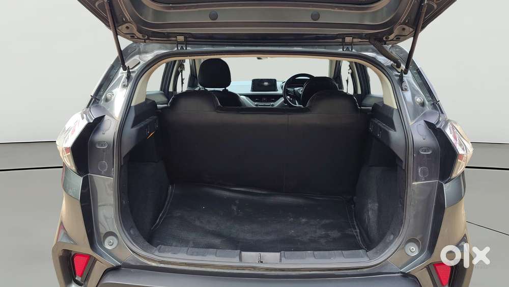 Tata Nexon 1.2 Revotron Xm (s), 2022, Petrol