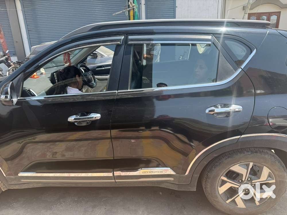 Kia Sonet Petrol 2022