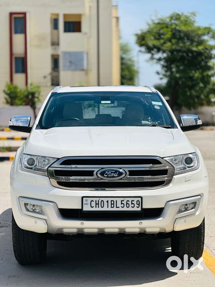 Ford Endeavour 3.2 Titanium At 4x4, 2017, Diesel
