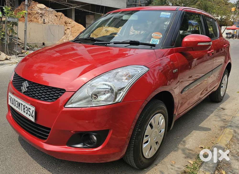 Maruti Suzuki Swift Vxi Abs Bsiv, 2014, Petrol