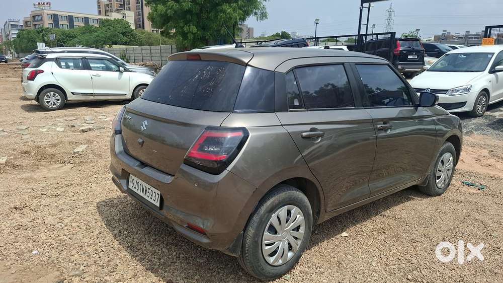 Maruti Suzuki Swift Vxi 1.2 Abs Bs-iv, 2025, Petrol