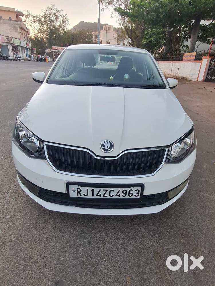 Skoda Rapid 1.6 Ambition Plus Mpi, 2018, Petrol