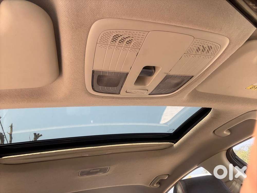 Hyundai Verna 2023 Petrol 49000 Km Driven