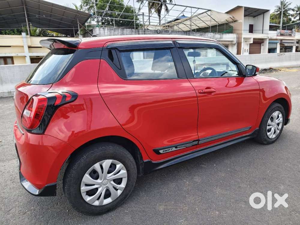 Maruti Suzuki Swift Vxi, 2022, Petrol