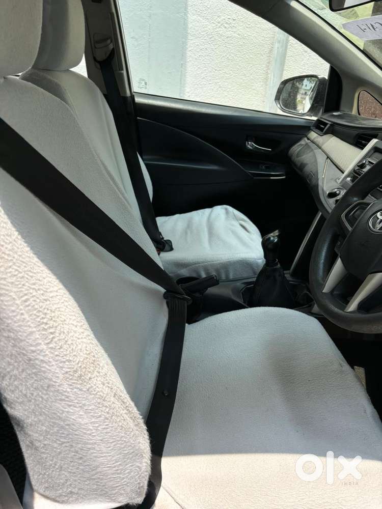 Toyota Innova Crysta 2.4 Vx Mt, 2016, Diesel