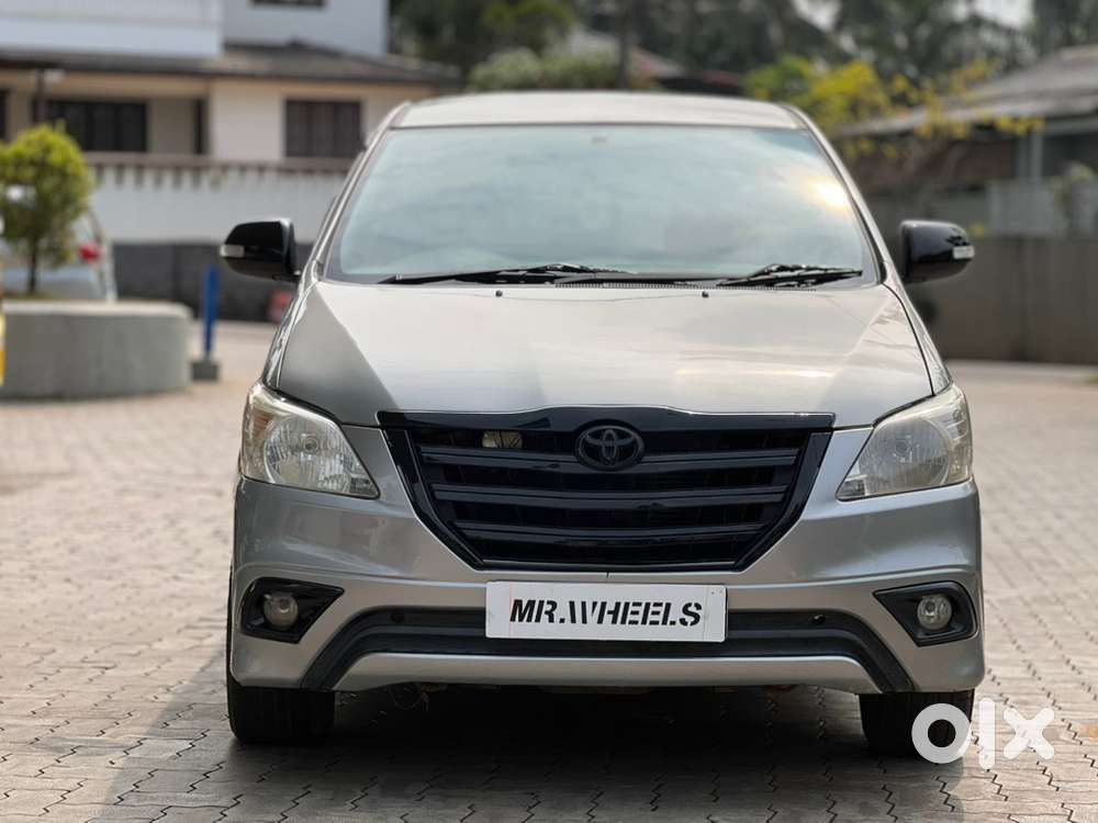Toyota Innova Diesel 2012 Car