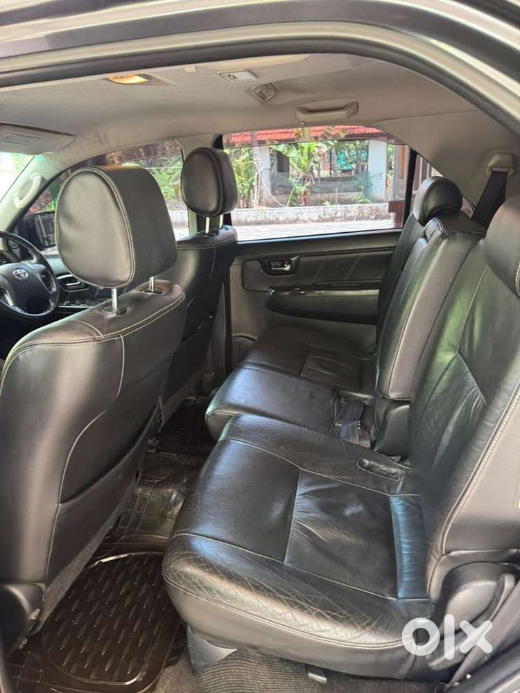 Toyota Fortuner 2015 Diesel Well Maintained