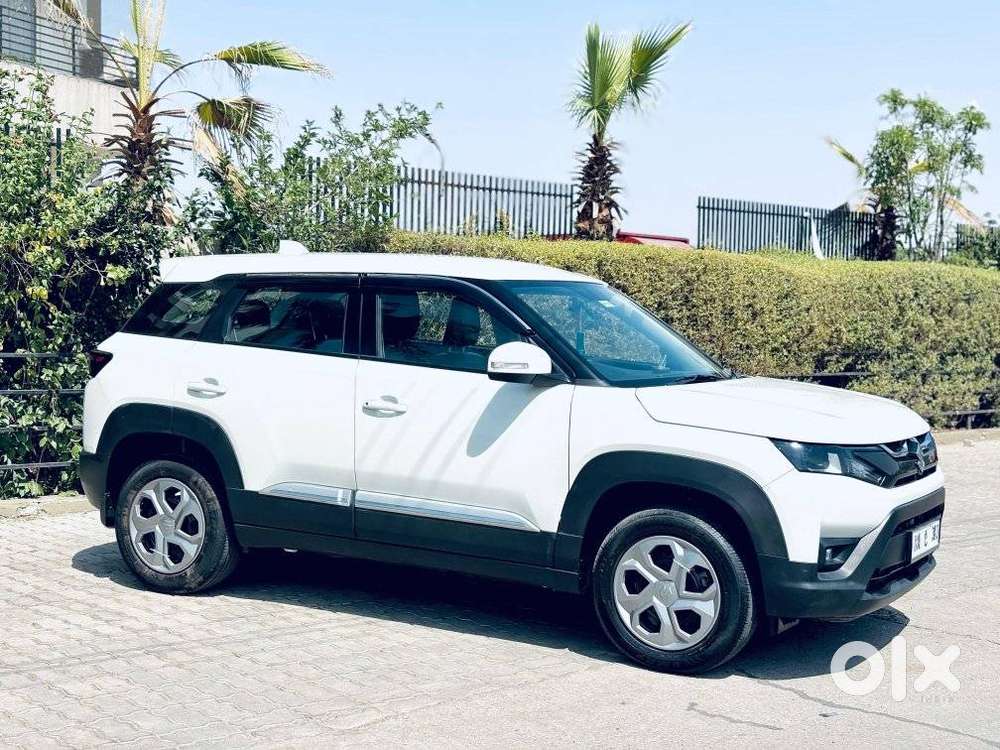Maruti Suzuki Brezza 1.5 Vxi Cng, 2024, Cng & Hybrids