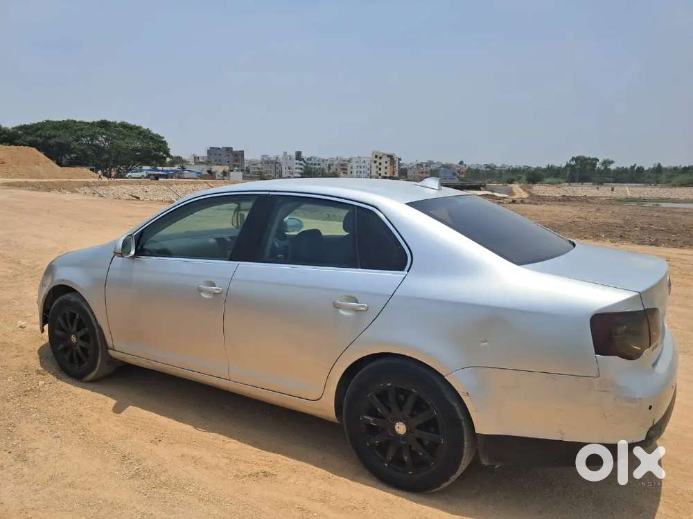 Volkswagen Jetta 2010 Diesel 143562 Km Driven
