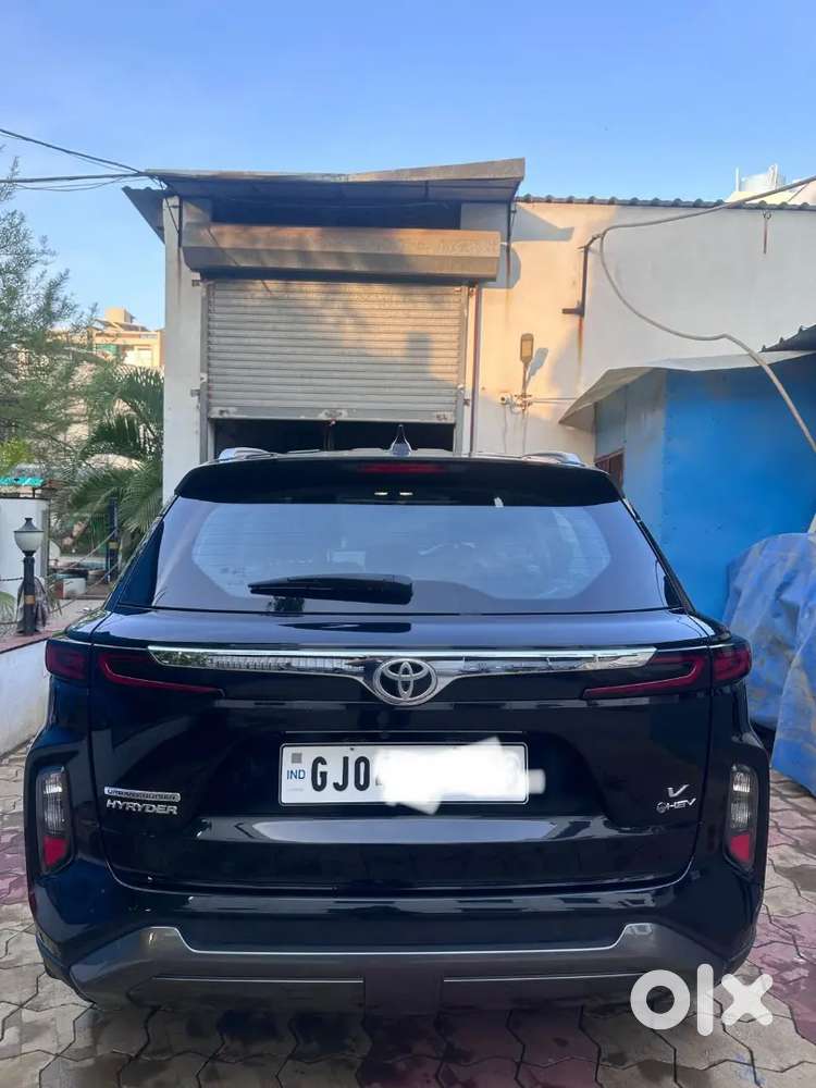 Toyota Urban Cruiser Hyryder Hybrid  2025 Petrol 9000 Km Driven