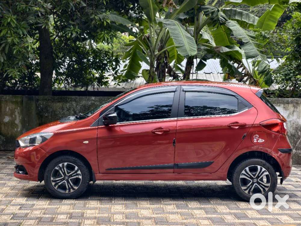 Tata Tiago 1.2 Revotron Xza, 2019, Petrol