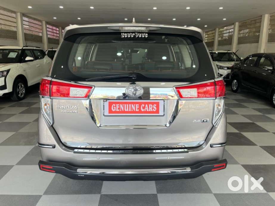 Toyota Innova Crysta 2.4 G Mt 7 Str, 2016