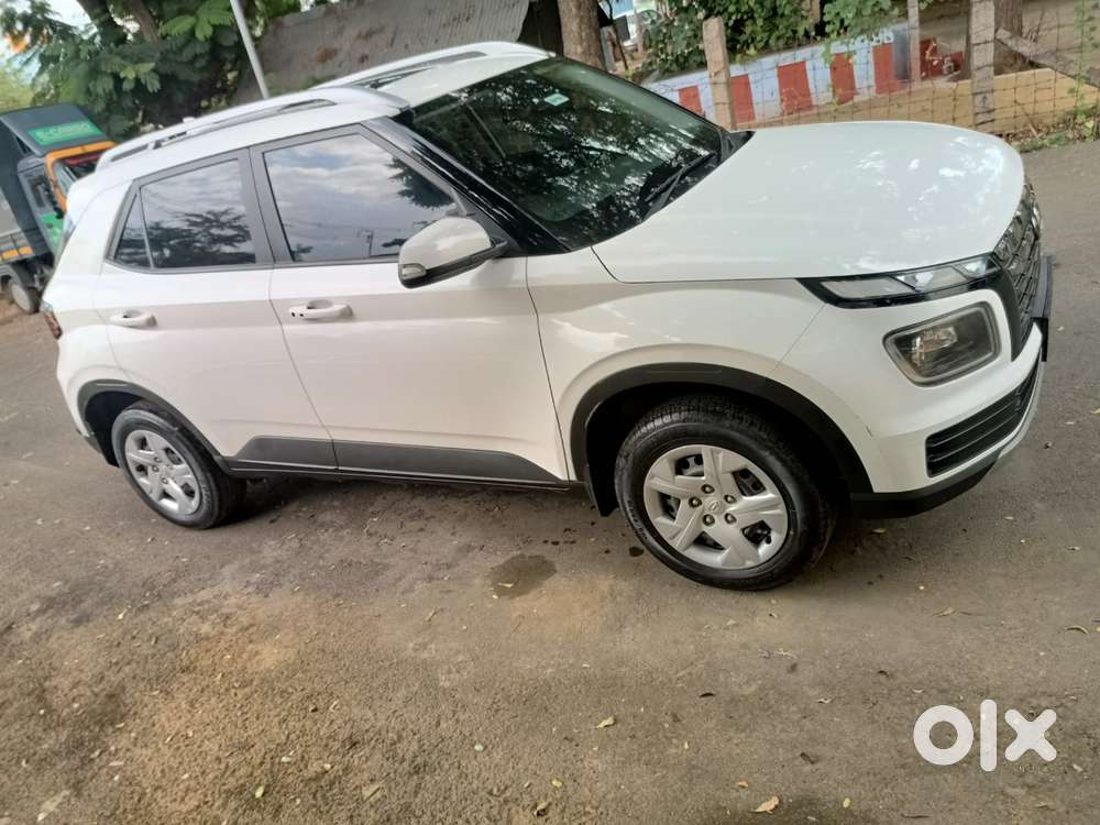 Hyundai Venue Sx, 2022, Petrol