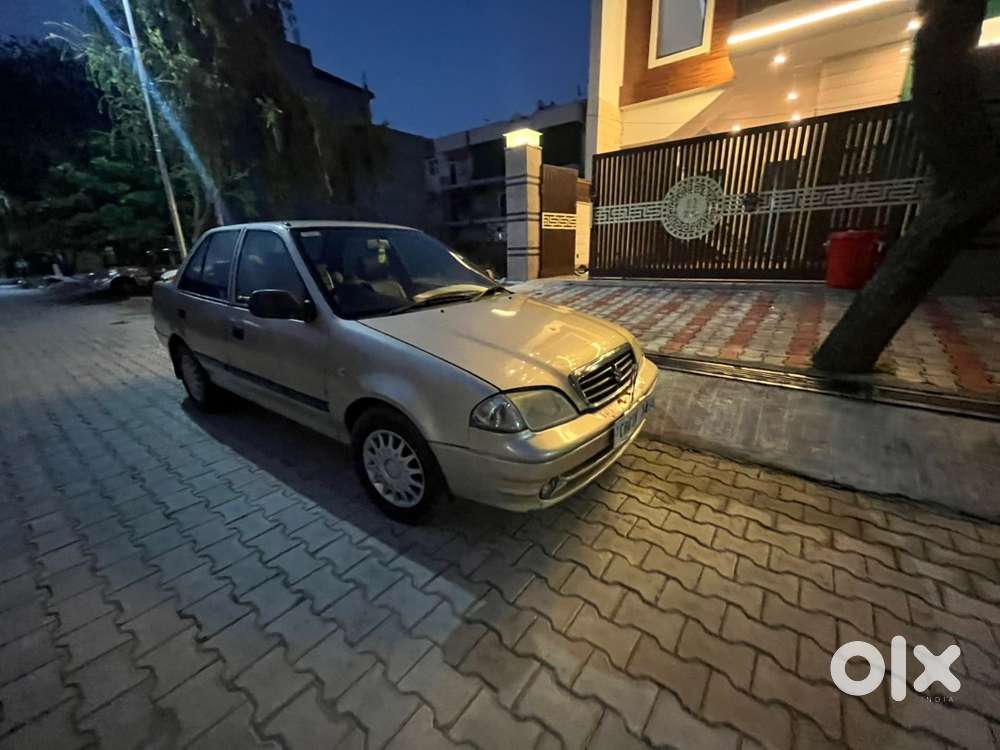 Maruti Suzuki Esteem 2006 Petrol Well Maintained