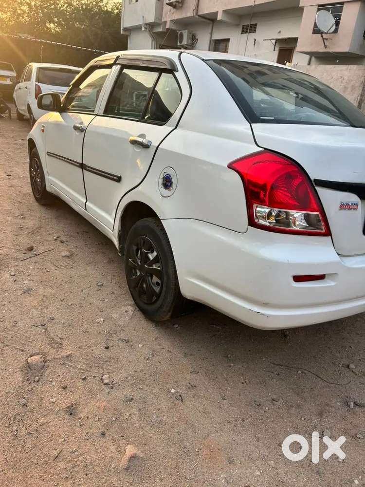 Maruti Suzuki Swift Dzire Tour 2015 Diesel 106000 Km Driven