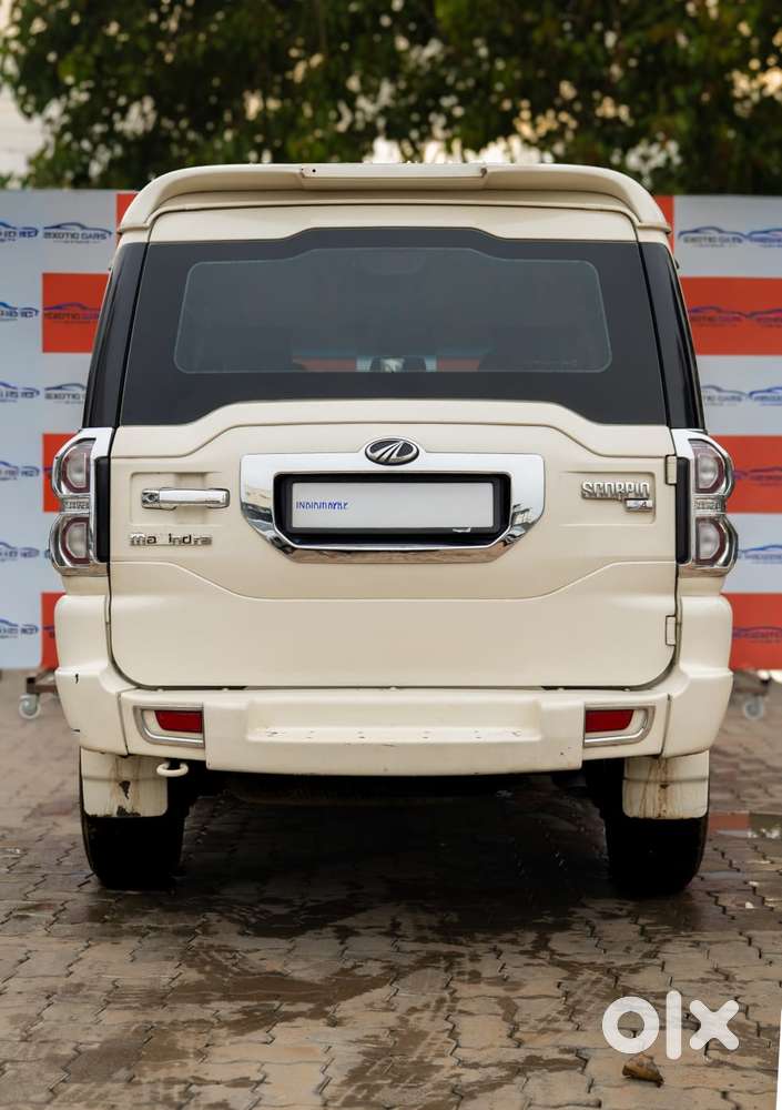 Mahindra Scorpio Vlx 2wd Bsiv, 2014, Diesel