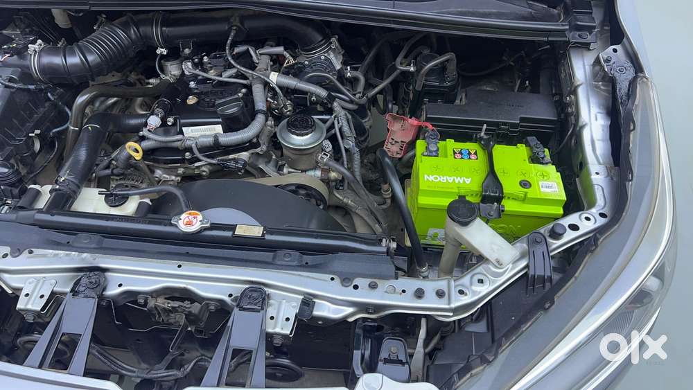 Toyota Innova Crysta 2.7 Zx At, 2016, Petrol