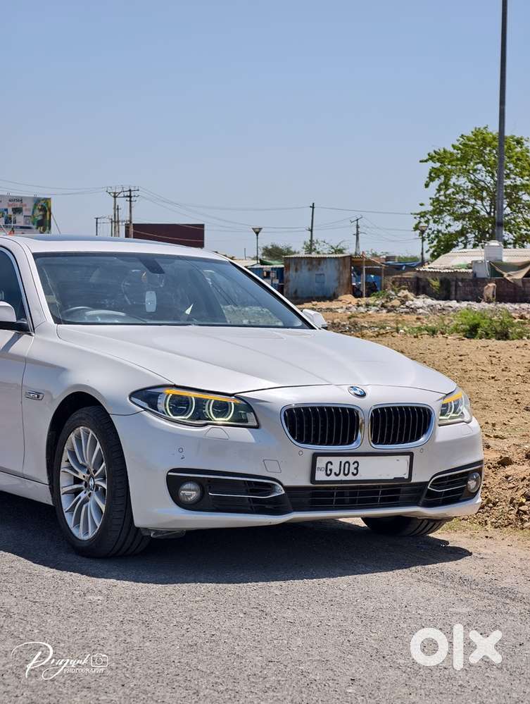 Bmw 5 Series Luxury Line