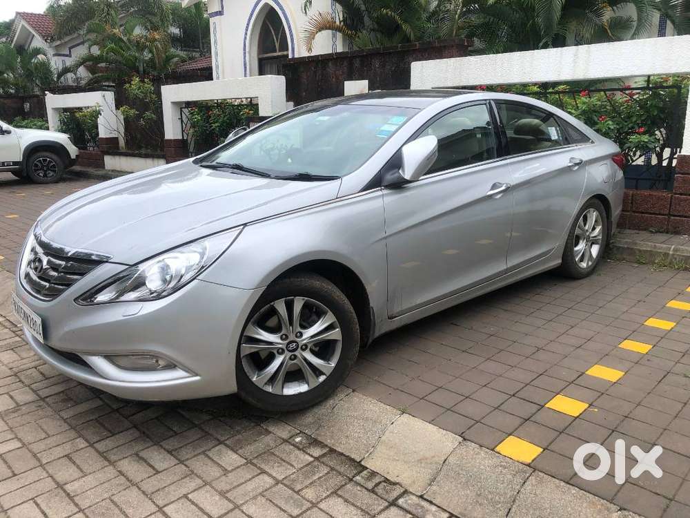 Excellent Condition, Genuine Odo , Two Keys & Manuals
