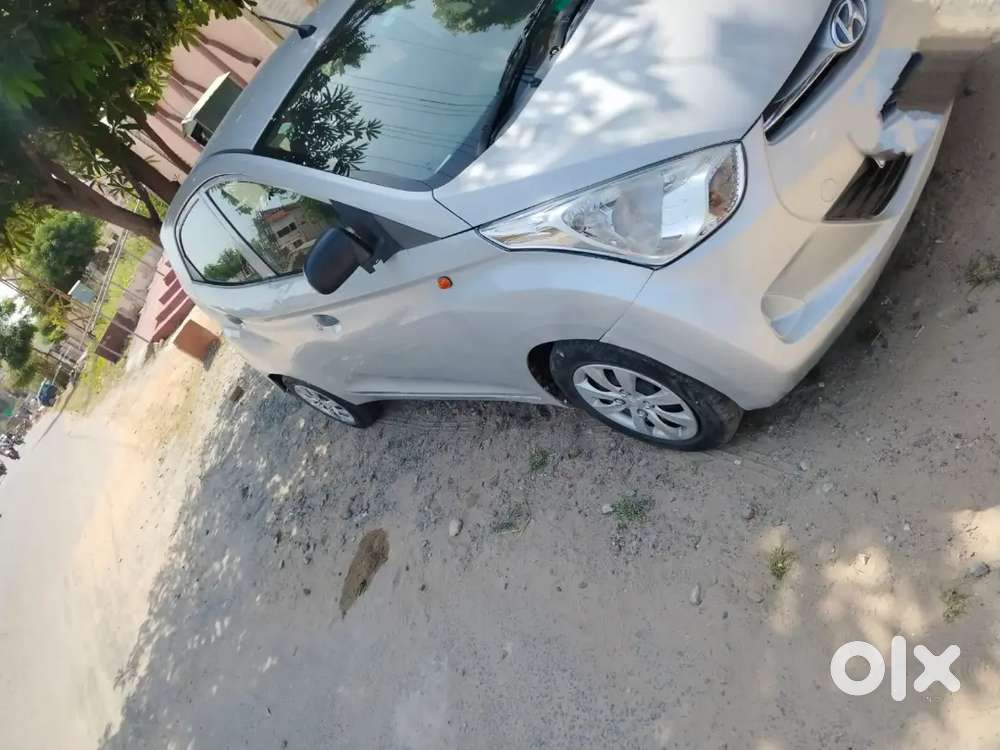 Hyundai Eon Magna+ 2013 Petrol Manual