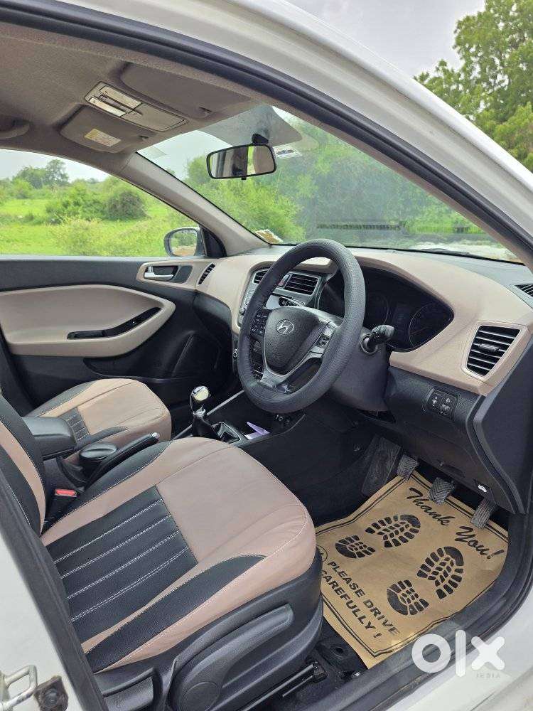 Hyundai I20 Asta (o) 1.2 Mt, 2018, Petrol