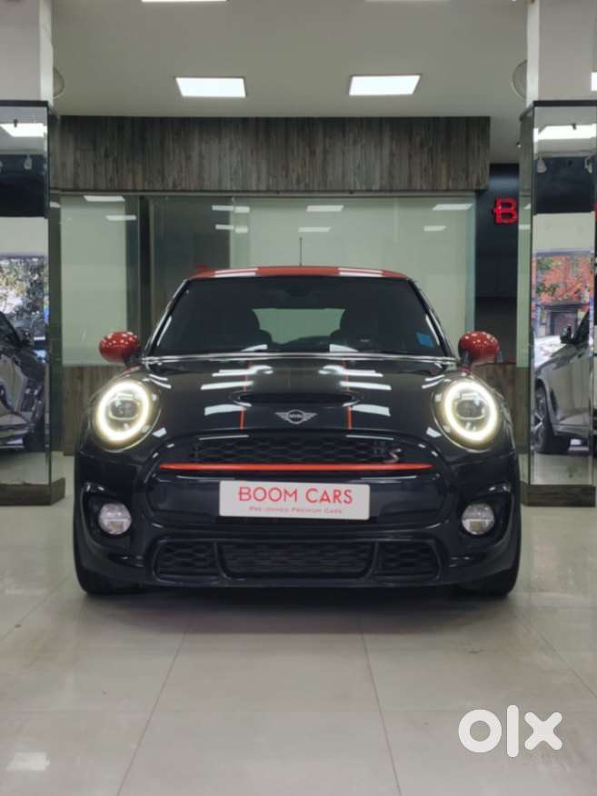 Mini Cooper 3 Door John Works, 2018, Petrol