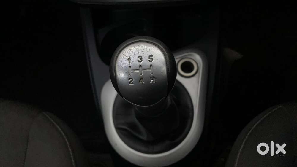 Ford Figo 2010-2012 Petrol Zxi, 2013, Petrol