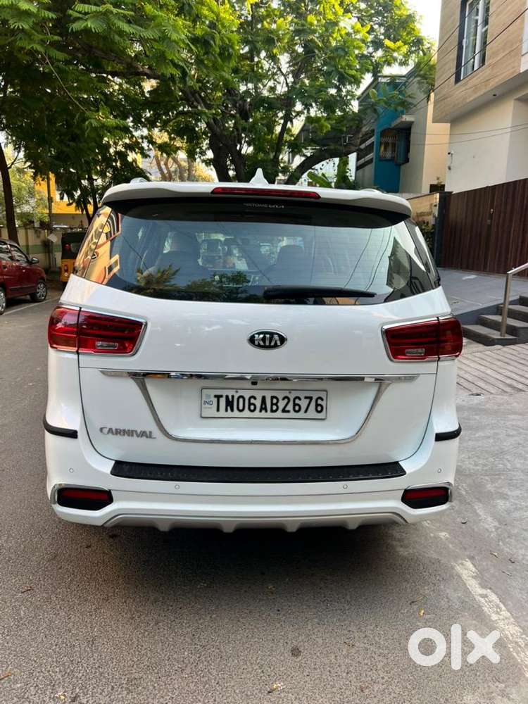 Kia Carnival 2021 Diesel Well Maintained