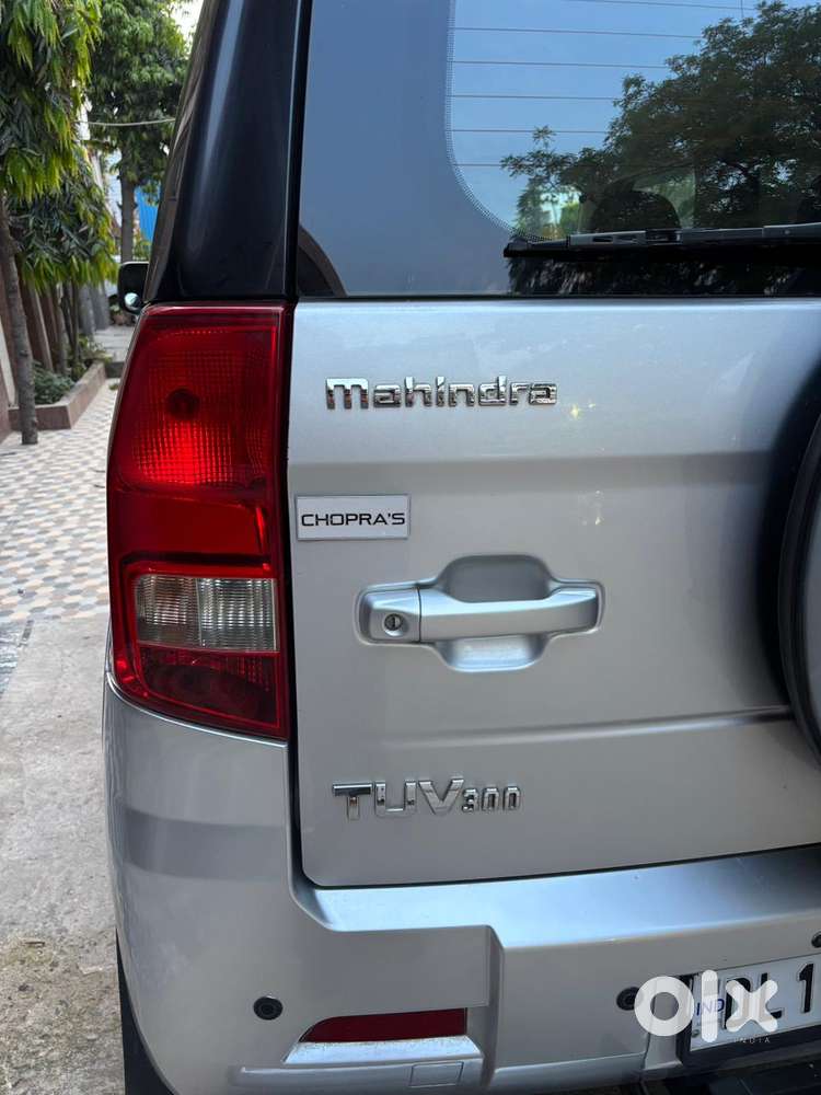 Mahindra Tuv 300 T8, 2017, Diesel