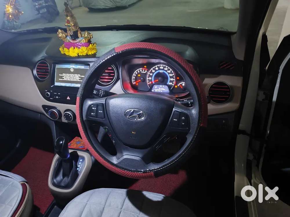 Hyundai Grand i10 Sportz 2017 Automatic Only 33,000 driven